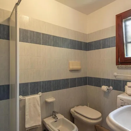 Resort, * Budoni